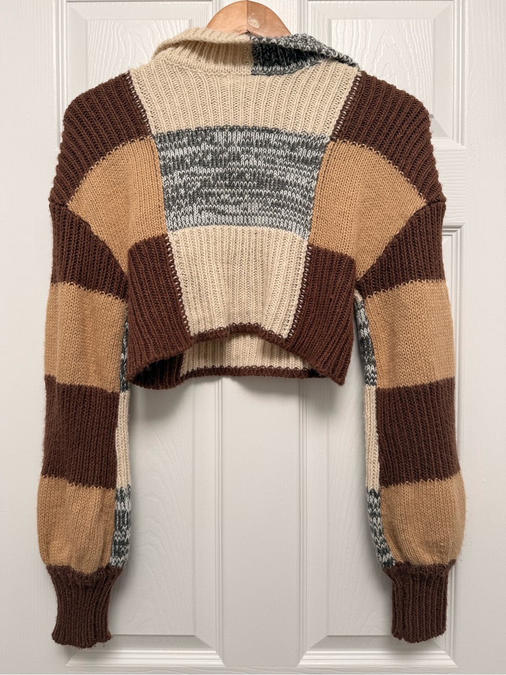 For Love & Lemons Patchwork Brown Cropped V Neck Puff Sleeve Knit Sweater Small - Picture 3 of 5